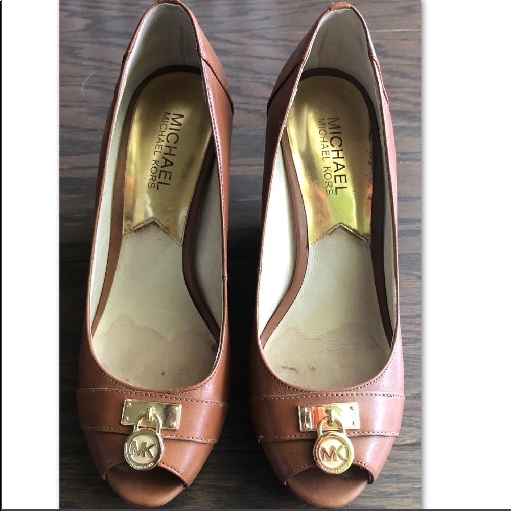 MICHAEL KORS HAMILTON LEATHER WEDGE - Picture 4 of 8